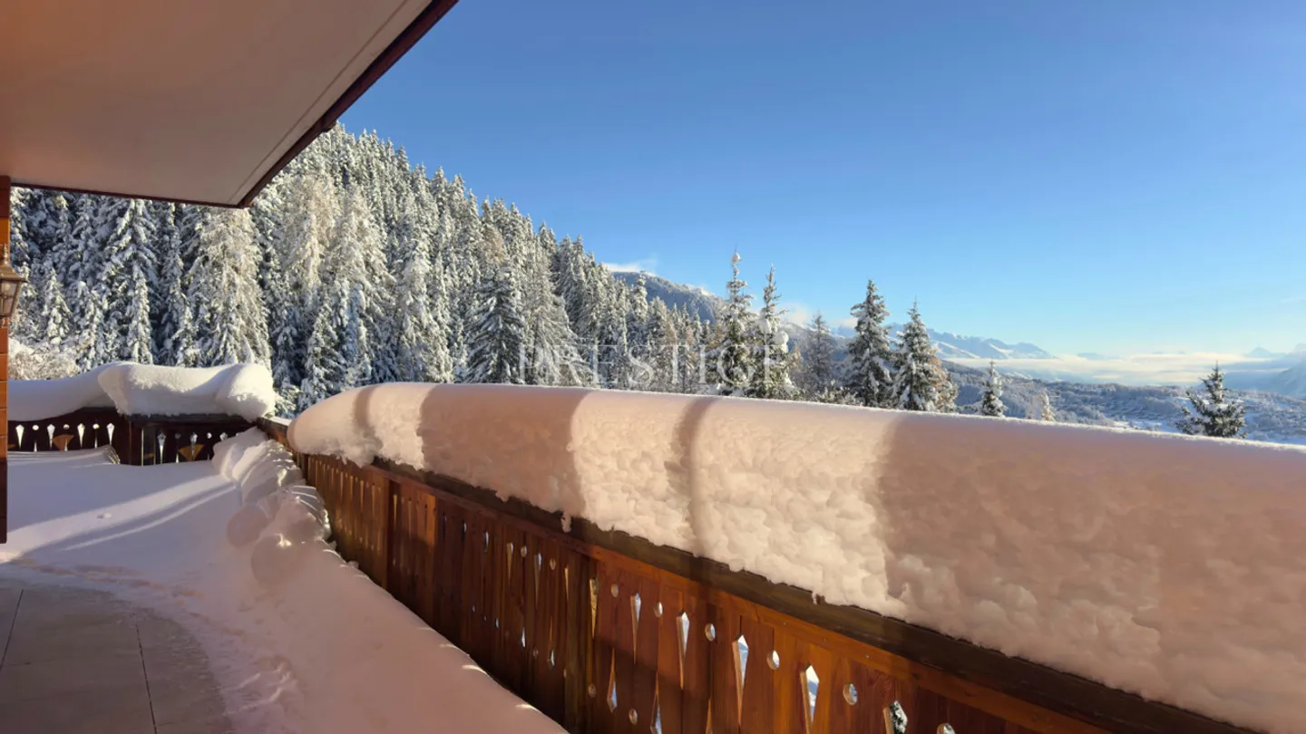 Chalet familial de standing à Anzère - Discretion, luxe, spa &amp; ascenseur - Photo 5 sur 6