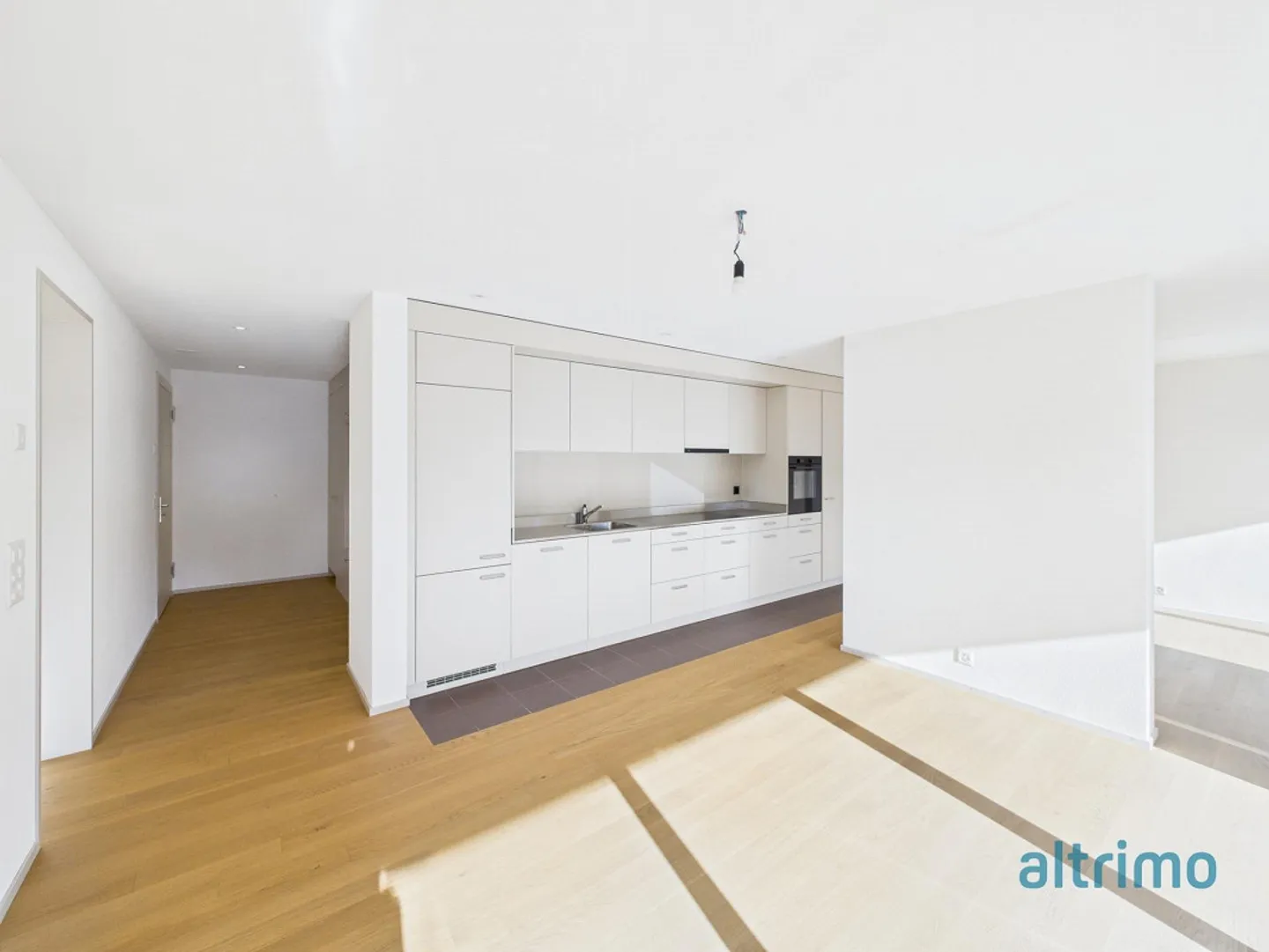 New 3.5-room garden apartment with a wide view - Photo 1 of 11