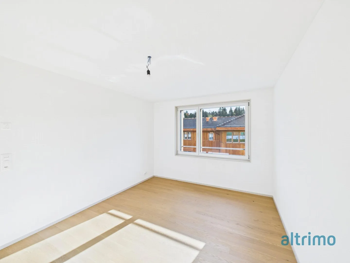 New 3.5-room garden apartment with a wide view - Photo 5 of 11