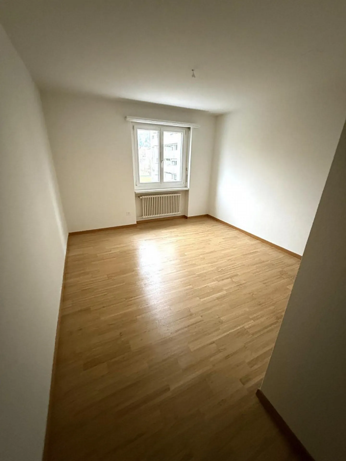 Apartment with large sunny balcony - Photo 6 of 10