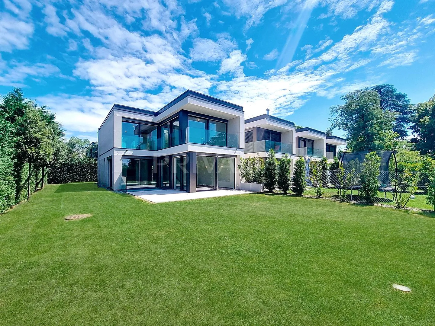 Casa a schiera 7.5 stanze - Foto 1 di 13