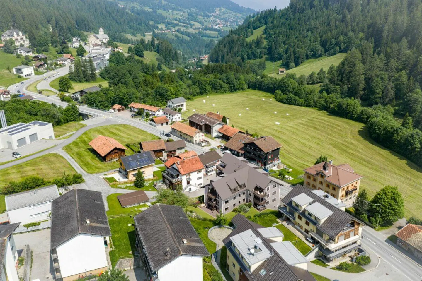 Living in the Lenzerheide holiday region (first residence) - Photo 8 of 9