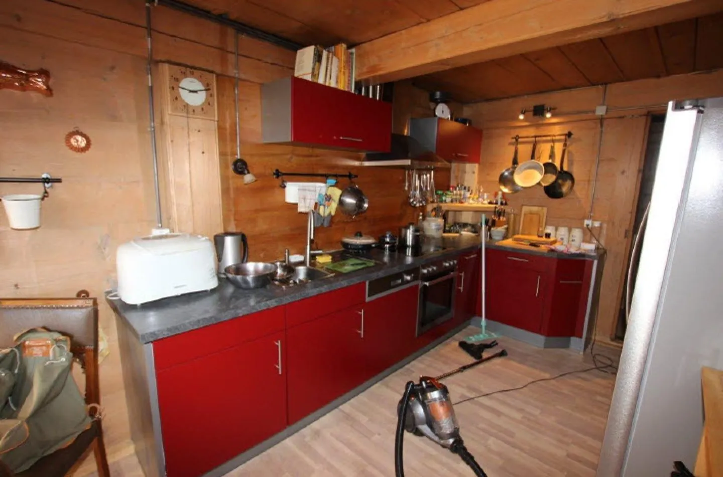 Wohn- & Geschäftshaus mit Bauparzelle 4 Wohnungen / Gewerberäume - Foto 8 von 13