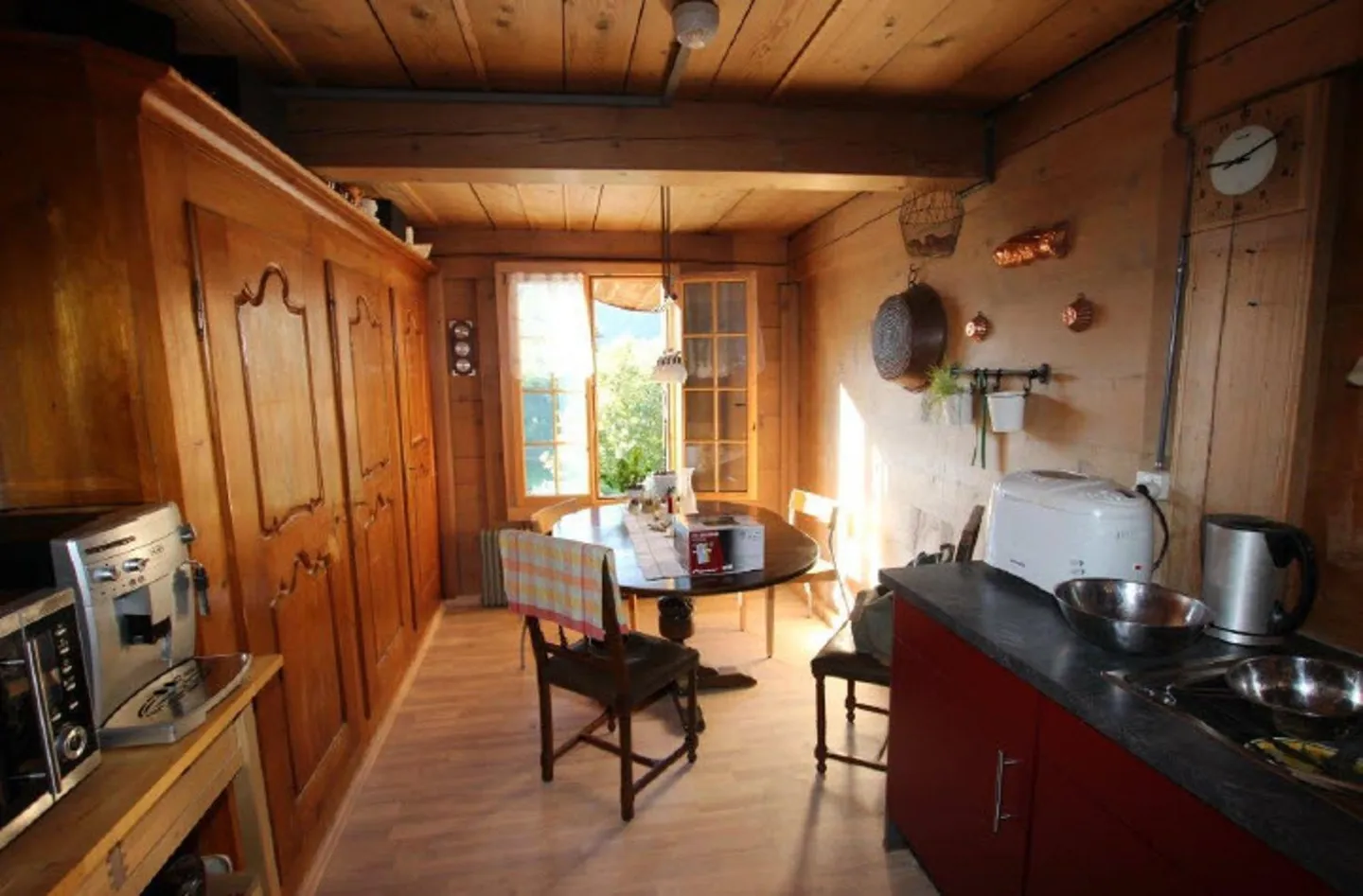 Wohn- & Geschäftshaus mit Bauparzelle 4 Wohnungen / Gewerberäume - Foto 9 von 13
