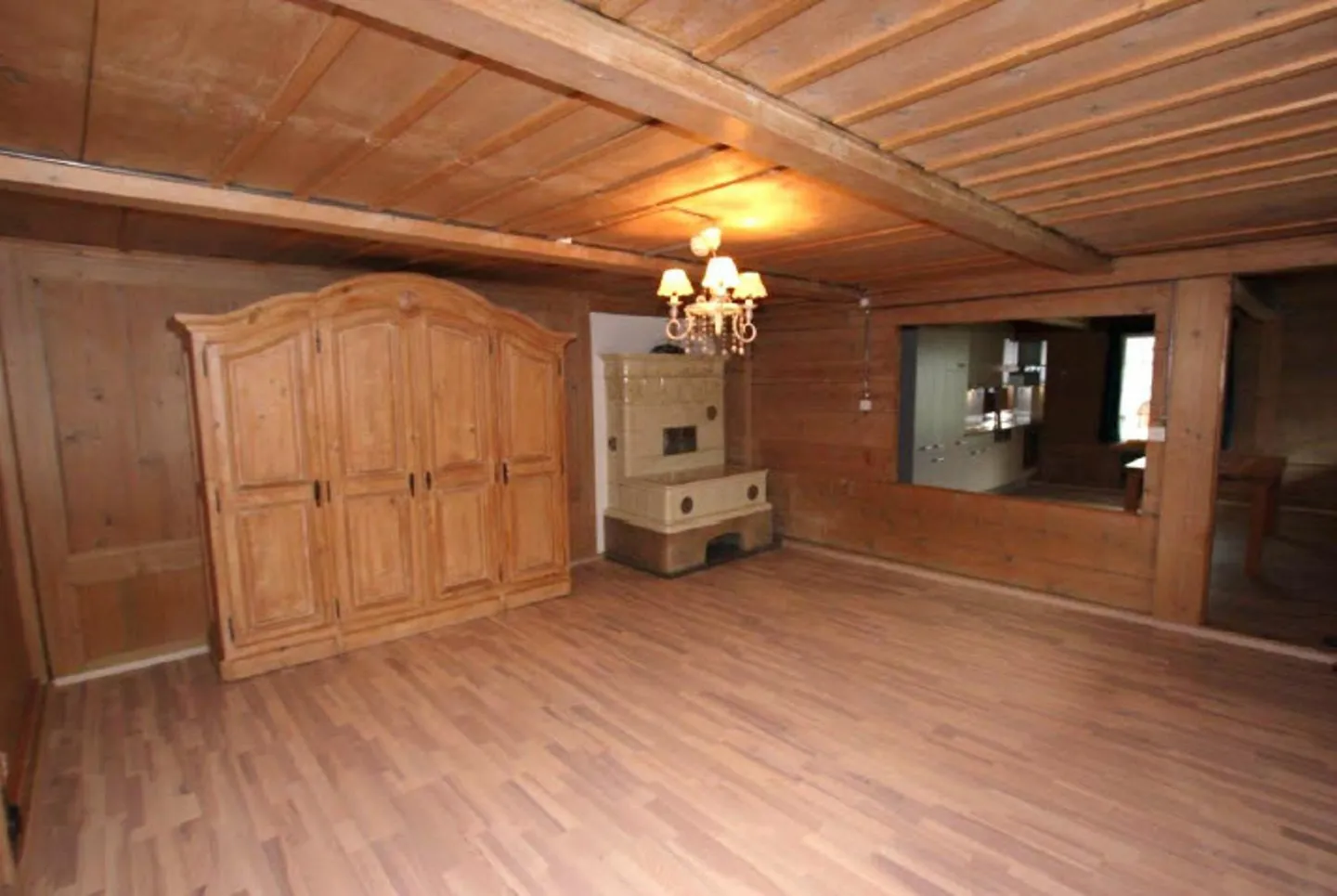 Wohn- & Geschäftshaus mit Bauparzelle 4 Wohnungen / Gewerberäume - Foto 10 von 13