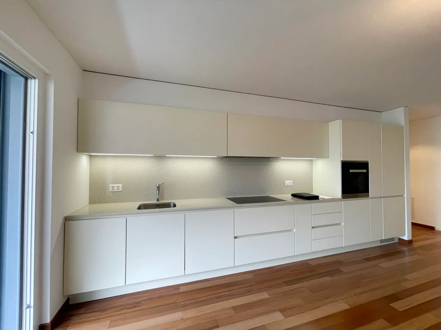 Ampio appartamento 4.5 locali - Foto 4 di 16