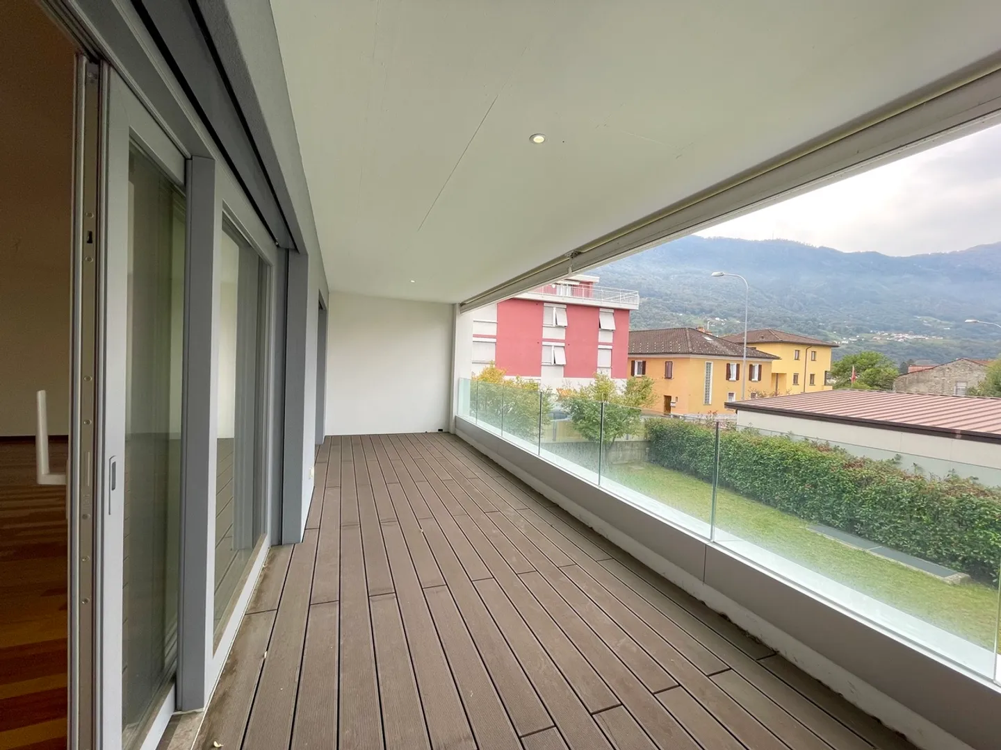 Ampio appartamento 4.5 locali - Foto 5 di 16