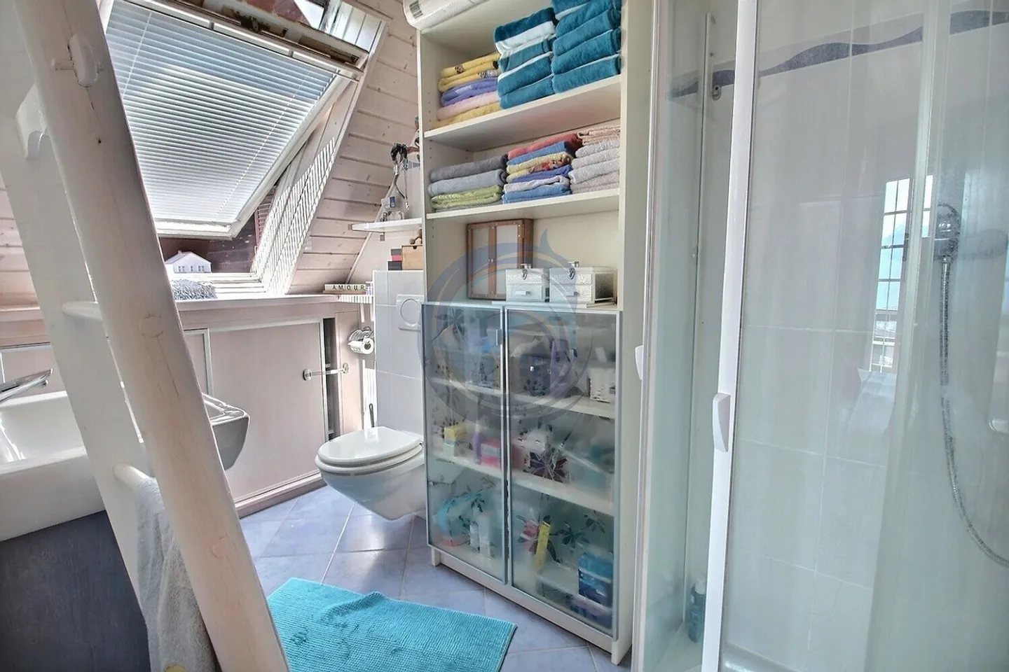 Incantevole casa familiare composta da due appartamenti - Foto 18 di 23
