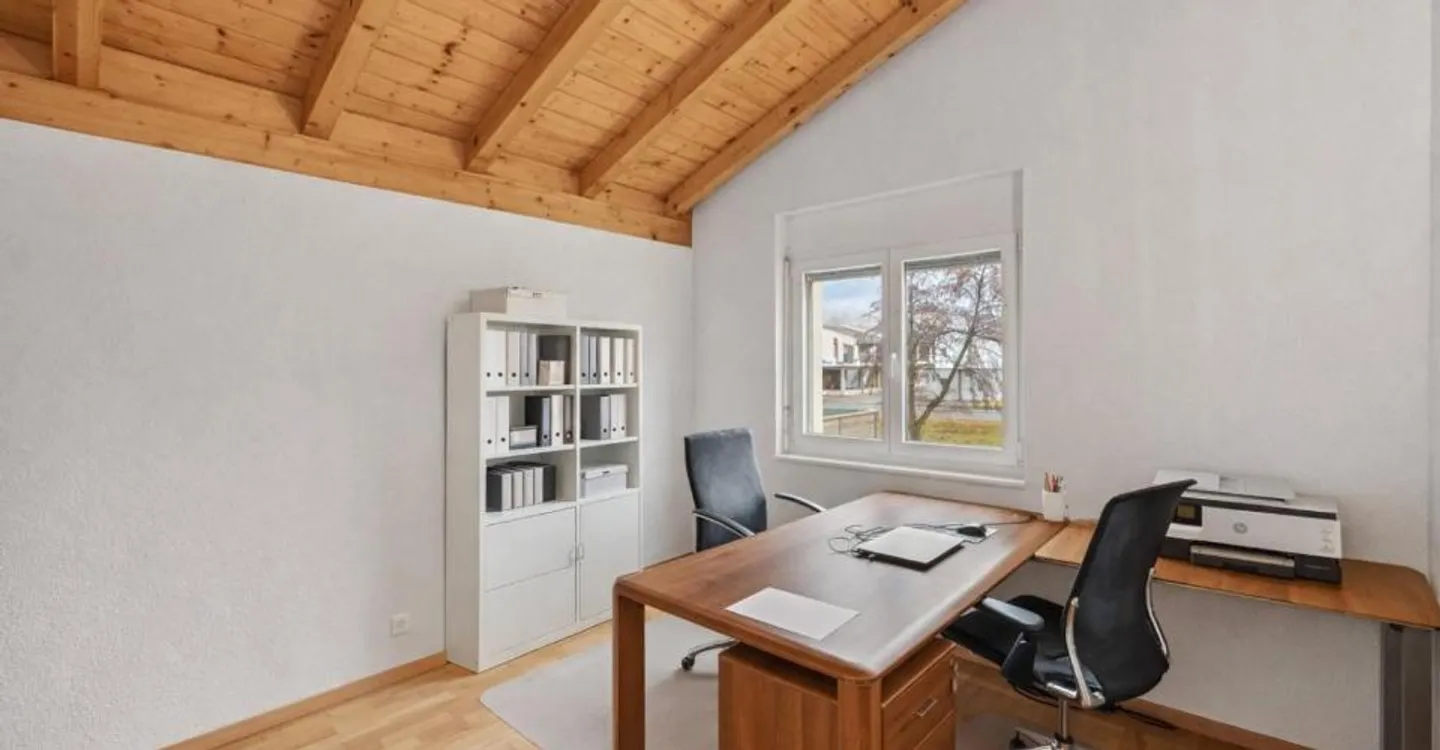 Detached 6.5 room villa in Fully - Photo 9 of 12