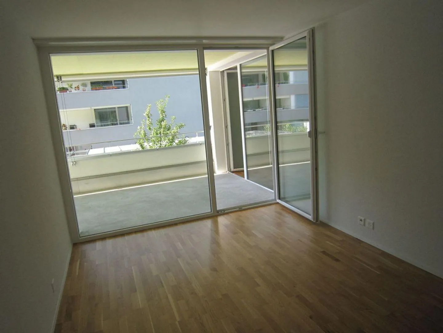 Beautiful, modern 3.5-room apartment - Photo 5 of 5