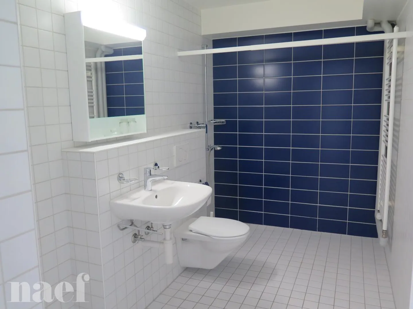 Appartement dans un bâtiment accessible - Photo 6 sur 6