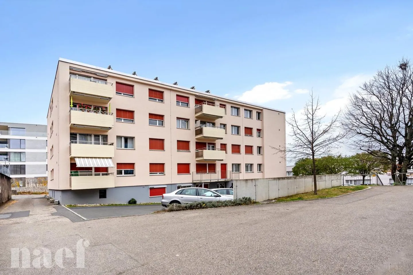 Appartement dans un bâtiment accessible - Photo 1 sur 6