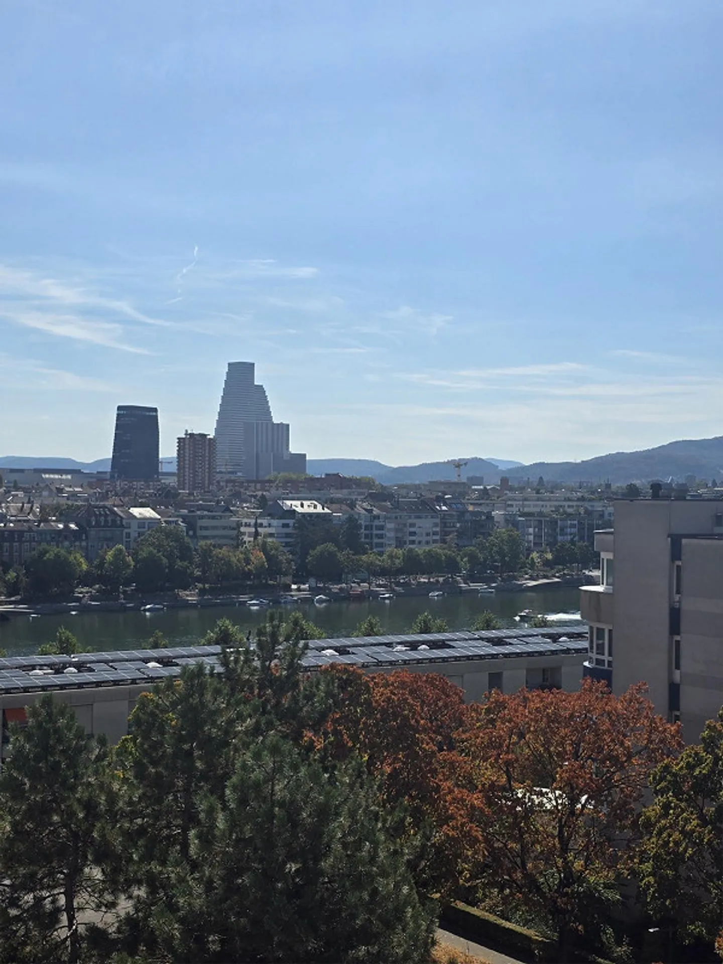 2 1/2 Zimmerwohnung mit Rheinblick und Lift - Photo 1 of 5