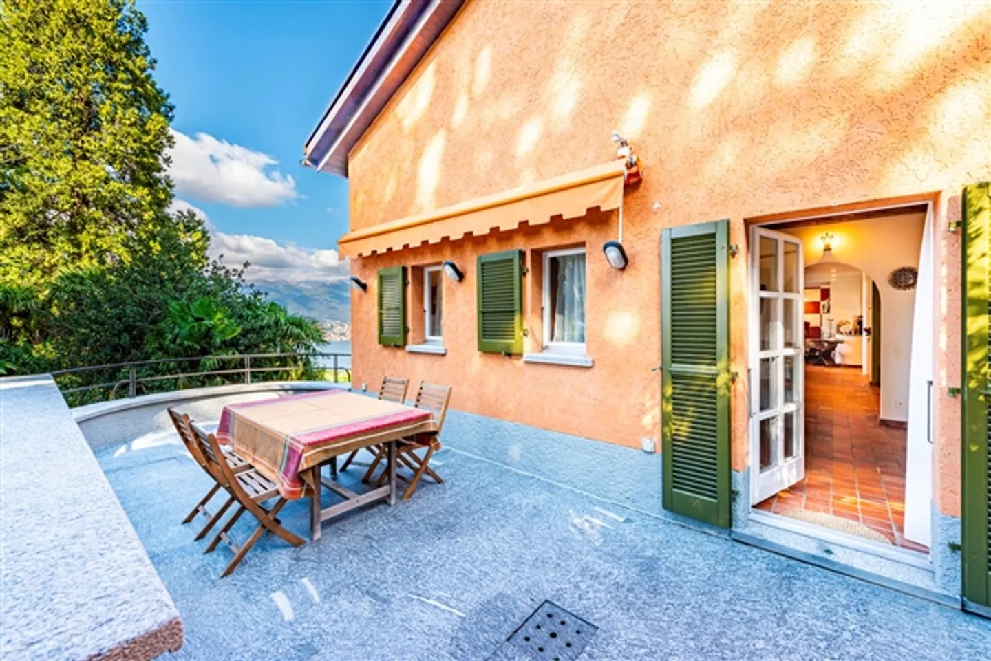 «Exklusive Villa mit Seeblick und privatem Park von über 6.000 Quadratmetern» - Foto 14 von 20