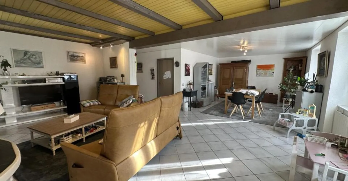Versatile Multi-Family Home - Photo 3 of 11