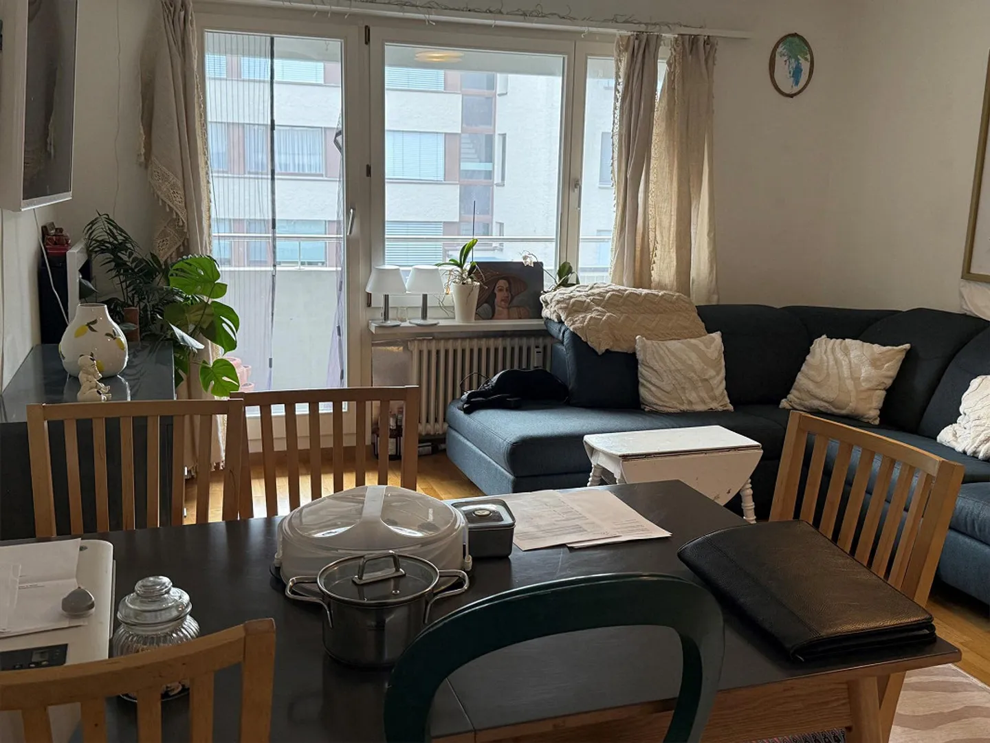 Appartement 4.5 pièces central et calme - Photo 3 sur 13