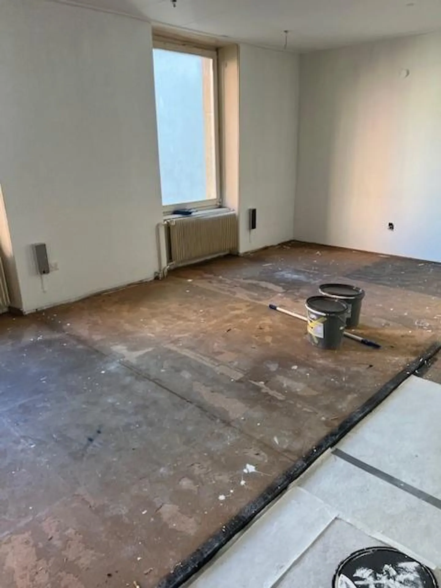 Studio/Ufficio - attualmente in ristrutturazione - opzioni di utilizzo flessibili - Foto 1 di 7