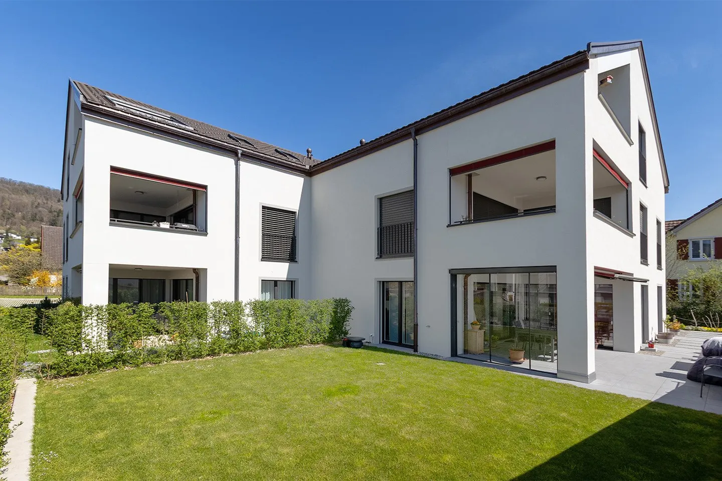 Appartement de jardin exclusif de 4,5 pièces en excellent état - Photo 2 sur 14