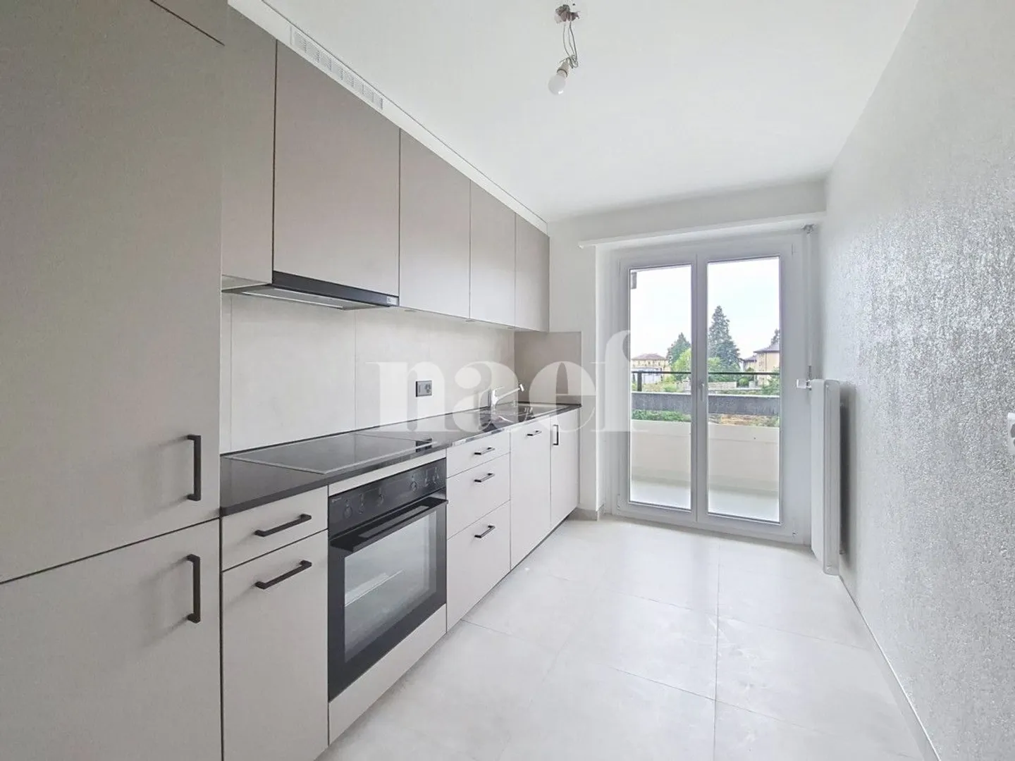 Appartamento 2.5 stanze - Foto 2 di 5