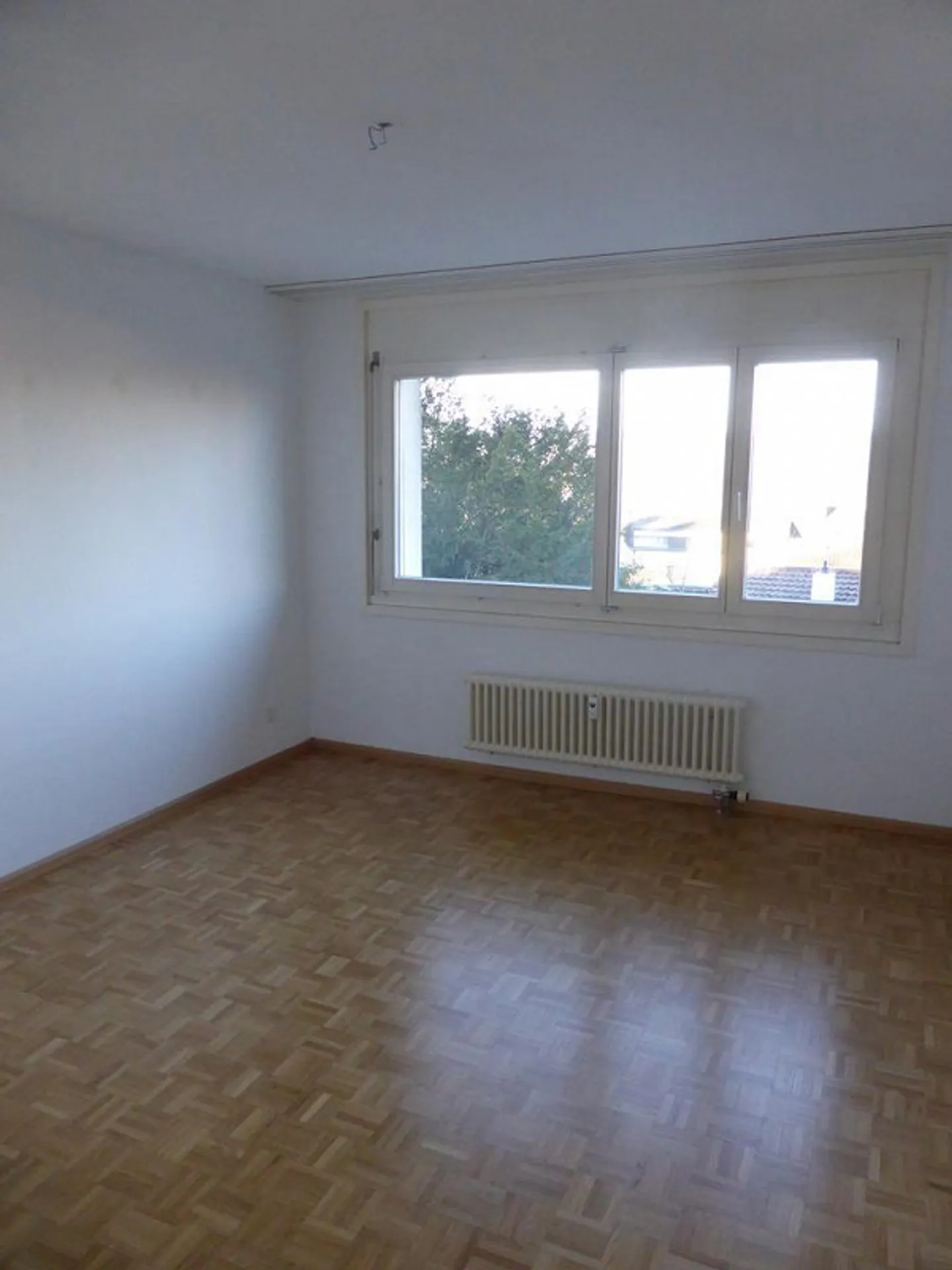 Bella appartamento di 3 stanze ad Arlesheim - Foto 3 di 4