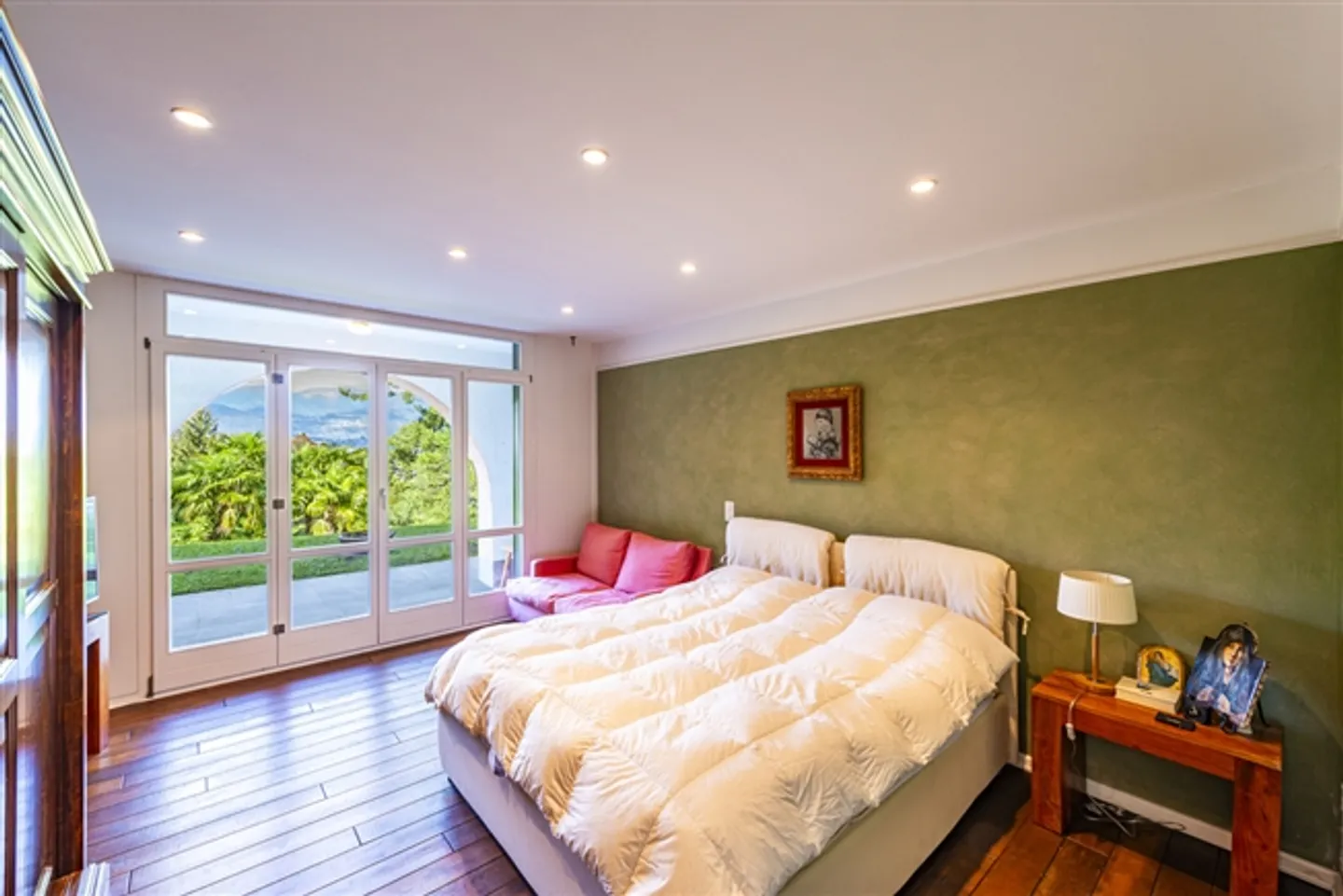 «Exklusive Villa mit Seeblick und privatem Park von über 6.000 Quadratmetern» - Foto 20 von 20