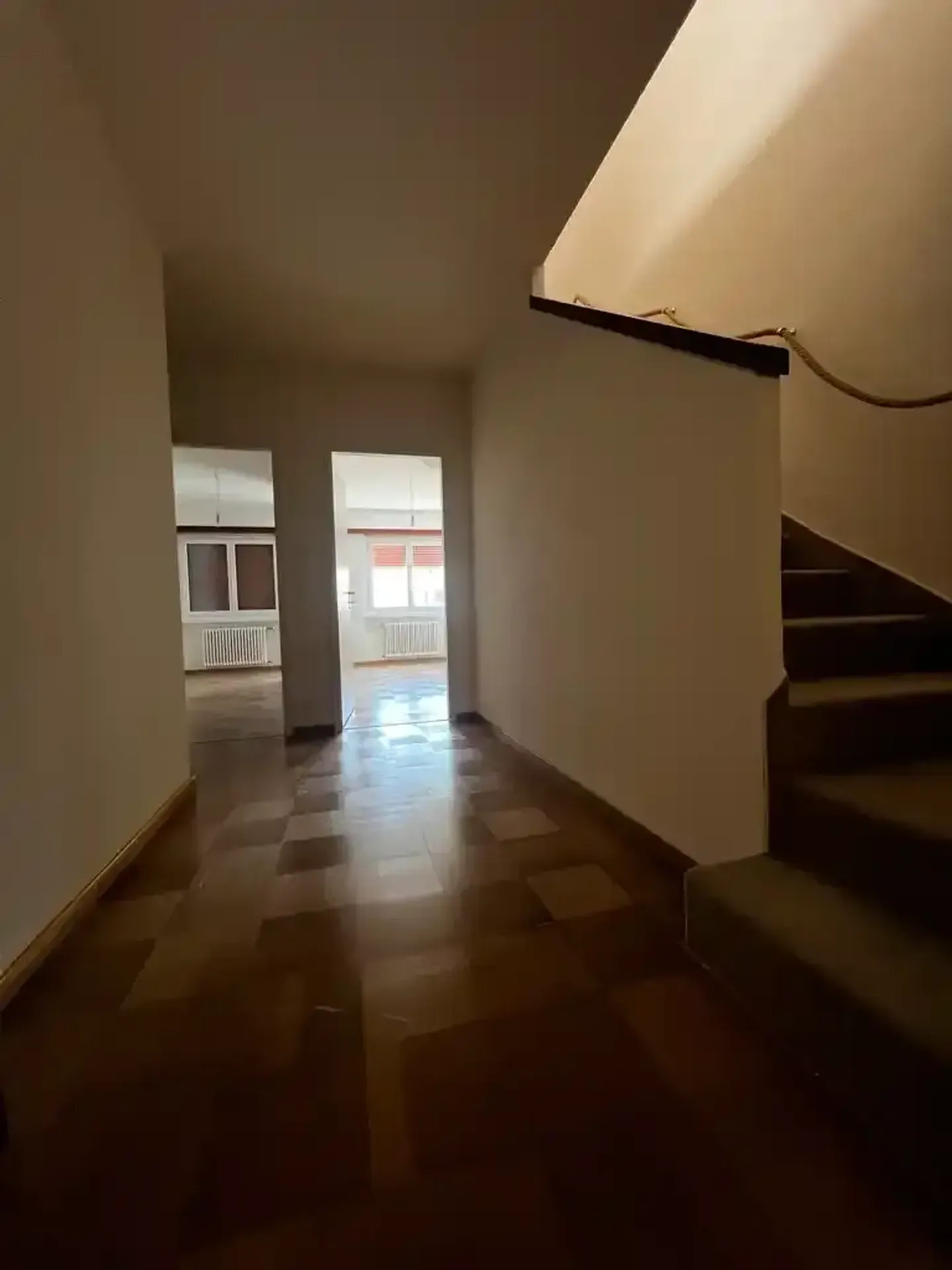 Bel appartement duplex modernisé de 4,5 pièces - Photo 10 sur 12