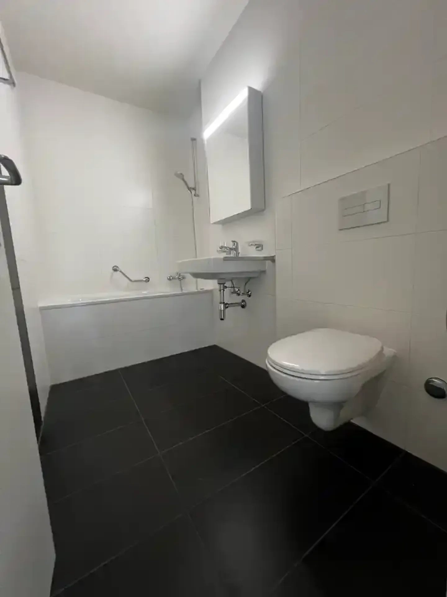 Bel appartement duplex modernisé de 4,5 pièces - Photo 6 sur 12