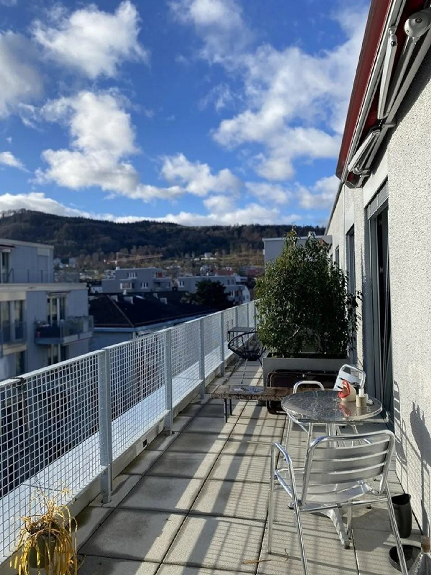 Appartement 2,5 pièces dans un nouveau bâtiment - Photo 9 sur 10
