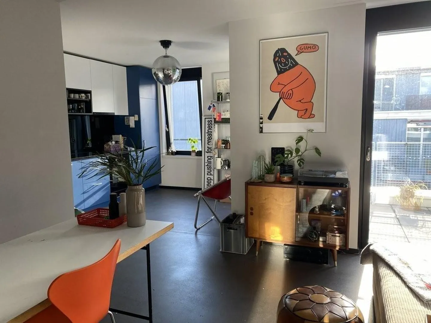 Appartement 2,5 pièces dans un nouveau bâtiment - Photo 4 sur 10