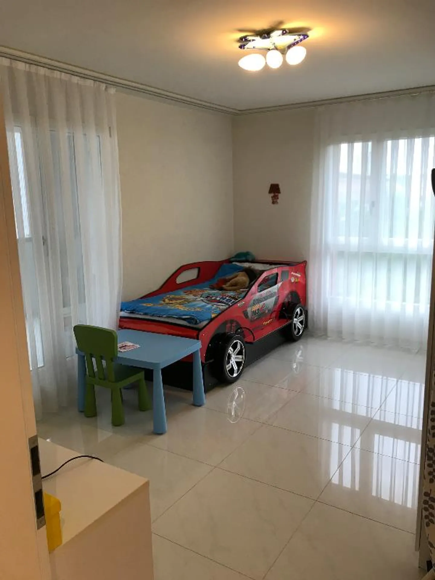 Modernes Apartment in Zürich - Foto 3 von 5