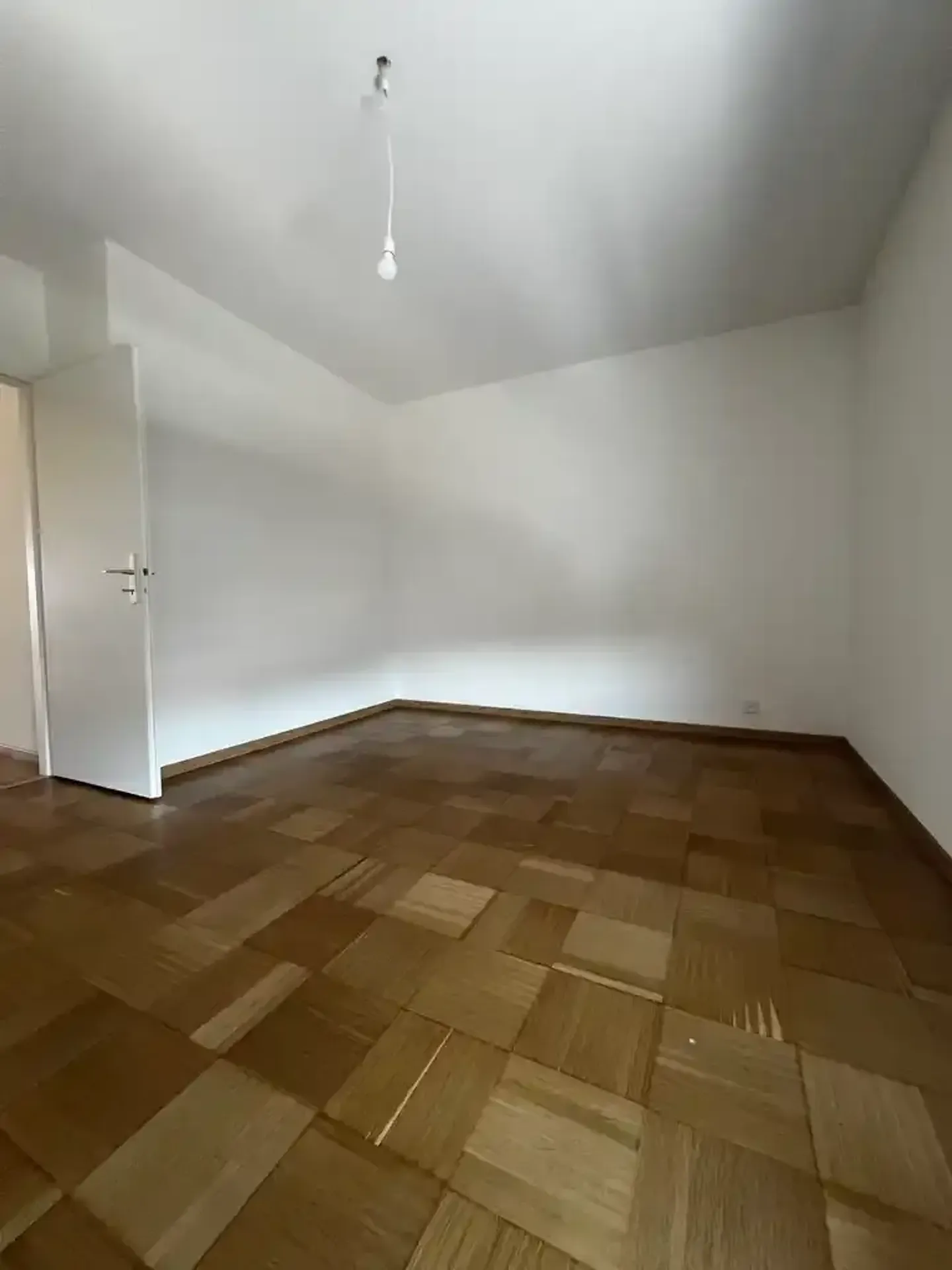 Bel appartement duplex modernisé de 4,5 pièces - Photo 8 sur 12