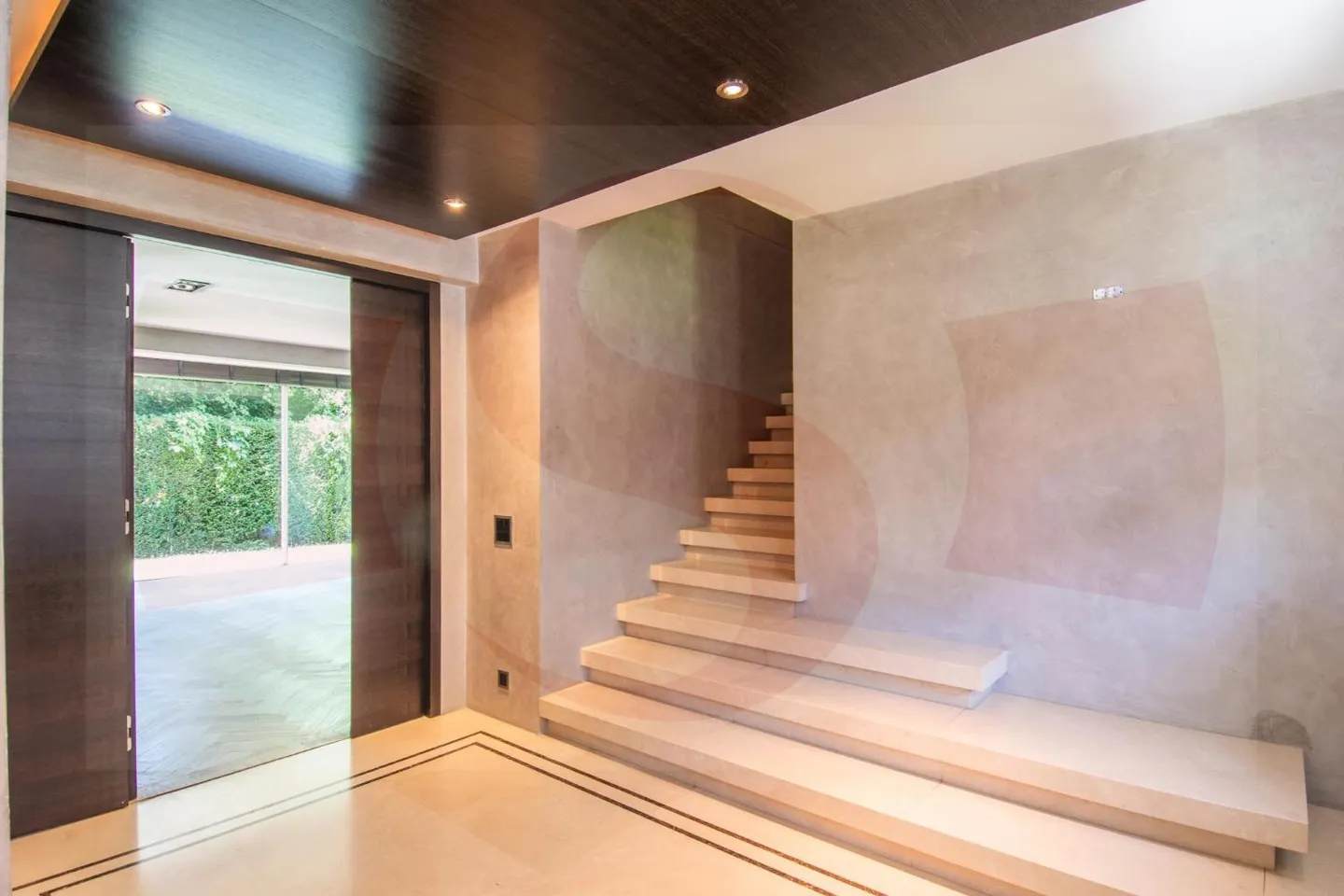 Beautiful individual house completely renovated - Photo 6 of 13