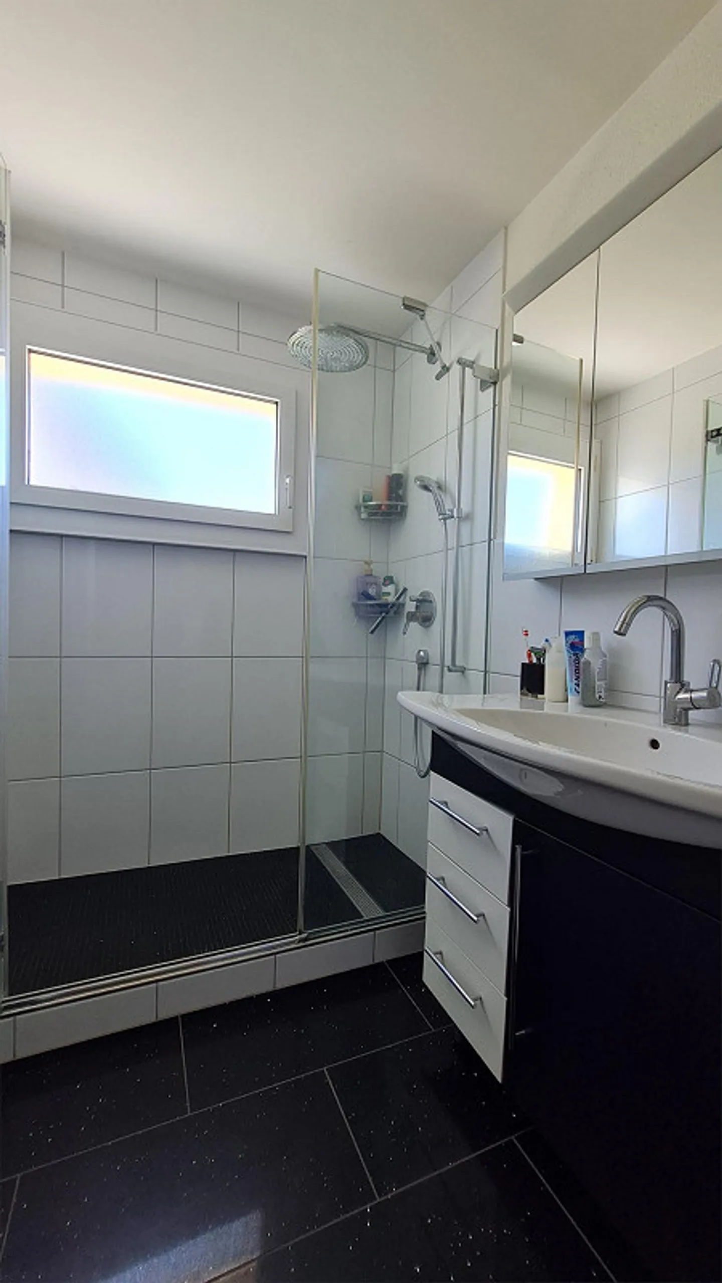 Maison semi-détachée de 4,5 pièces, adaptée aux enfants, ensoleillée, à Biberist - Photo 16 sur 26