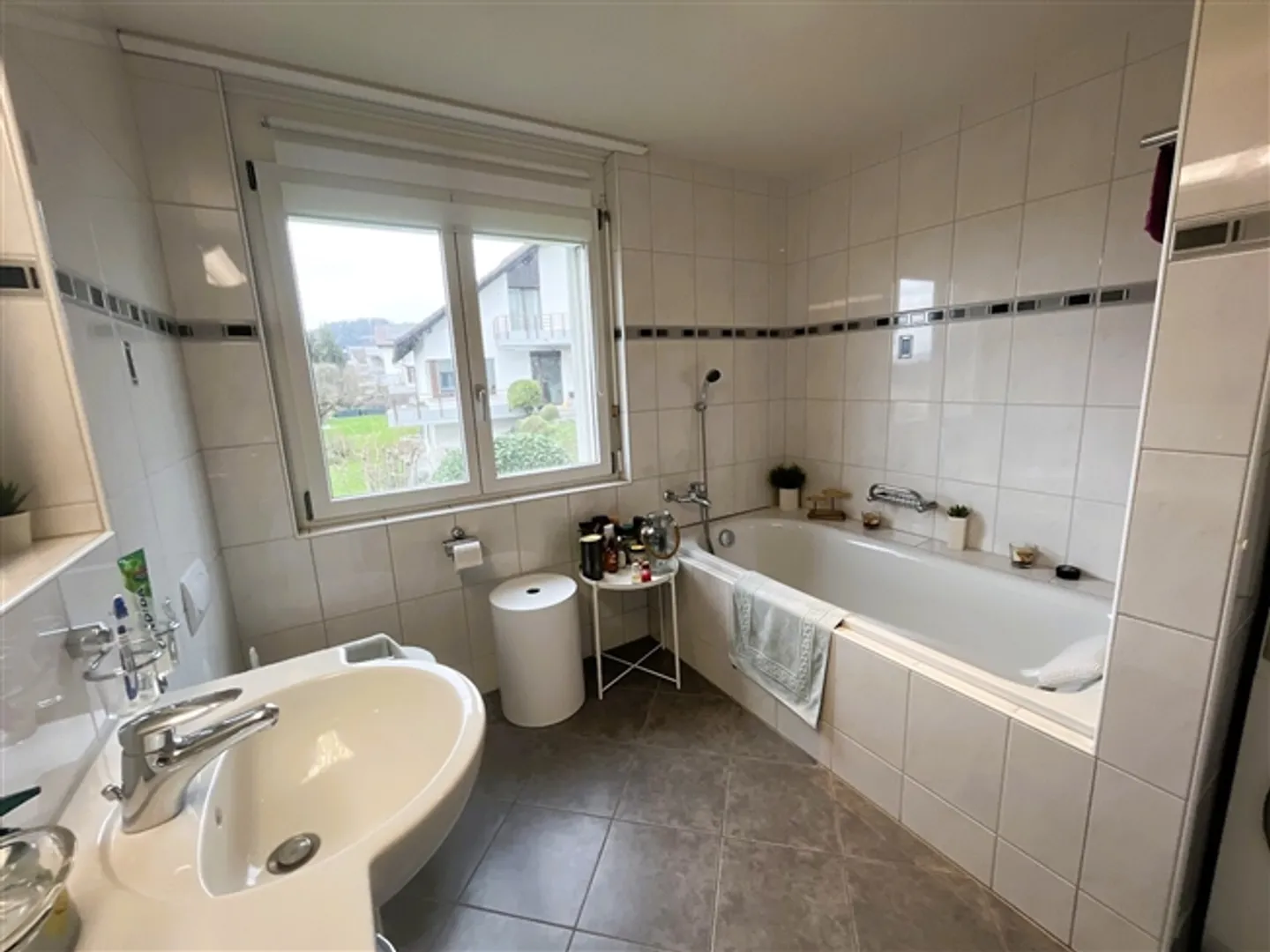 Appartamento Familiare da Sogno in una Posizione Molto Vantaggiosa - Foto 6 di 11