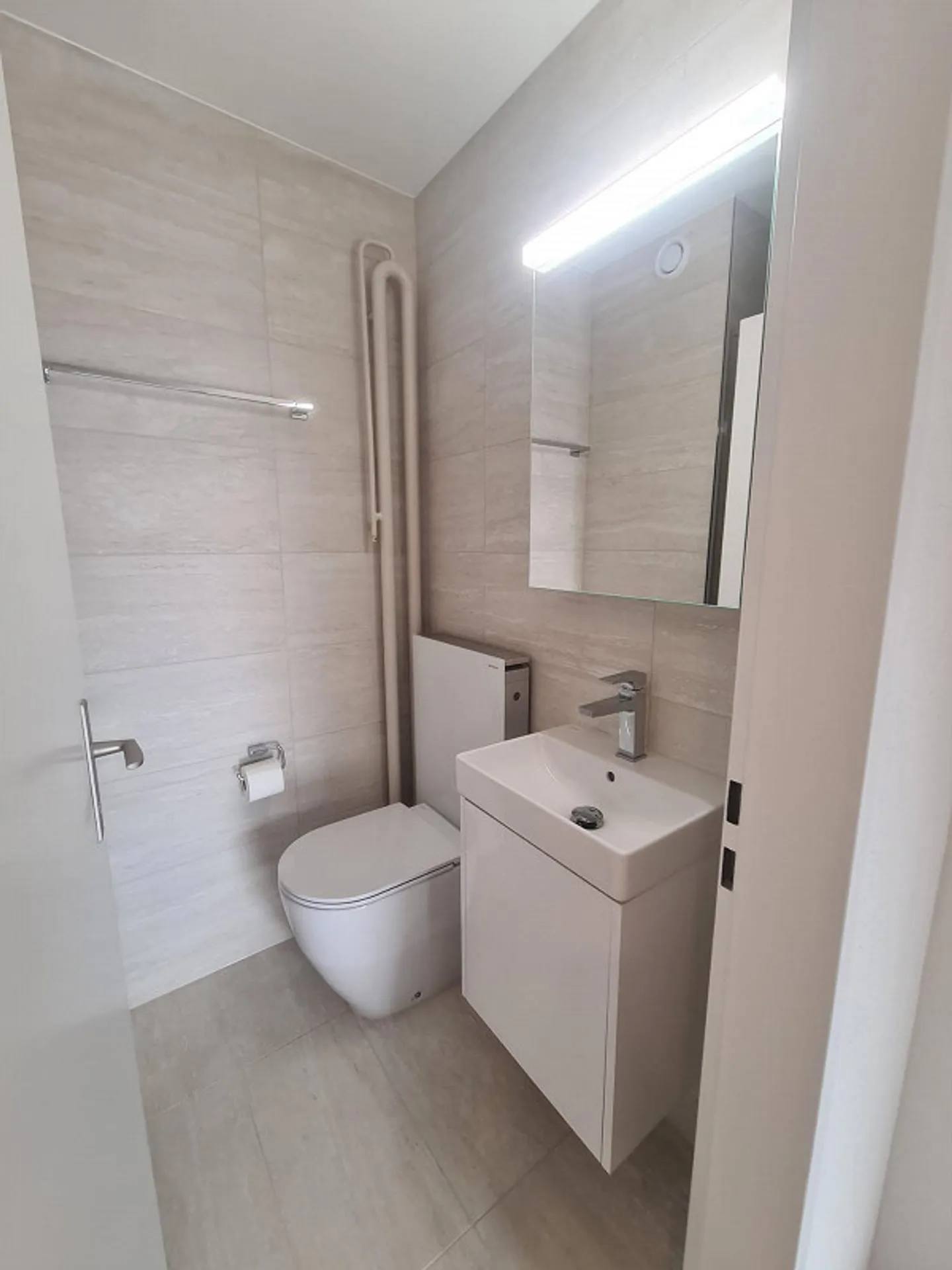 3.5 Room Apartment, Top Floor - Photo 13 of 21