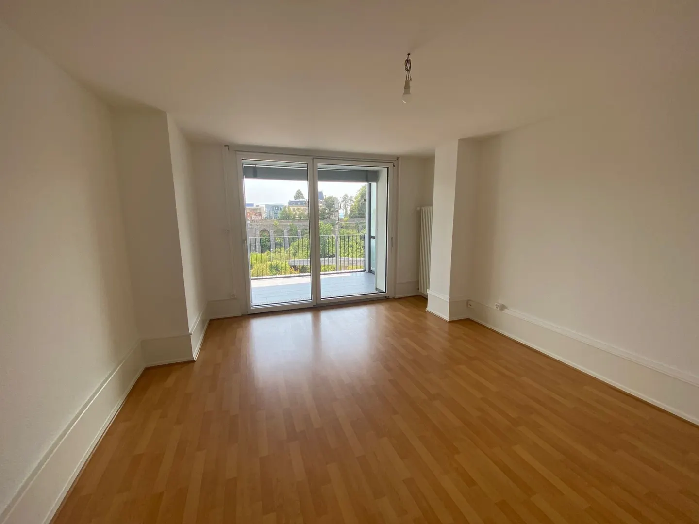 Appartamento ristrutturato con 3 stanze - Foto 4 di 9