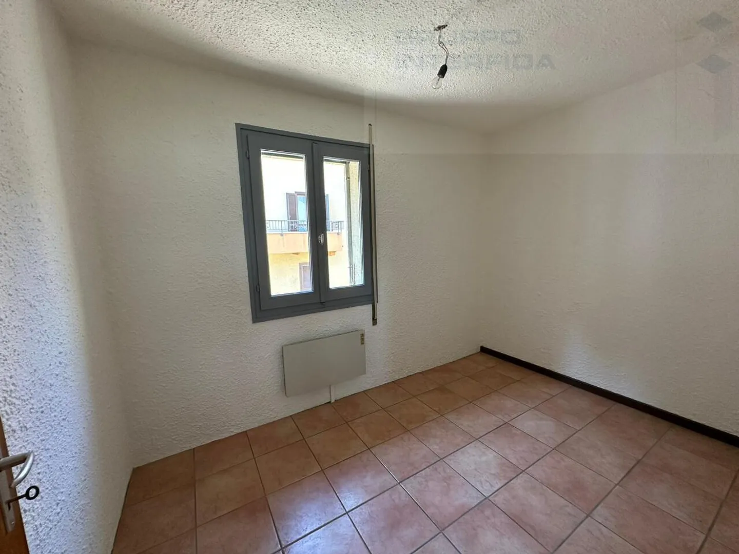 Single-family house 4.5 rooms with two parking spaces - Photo 9 of 12