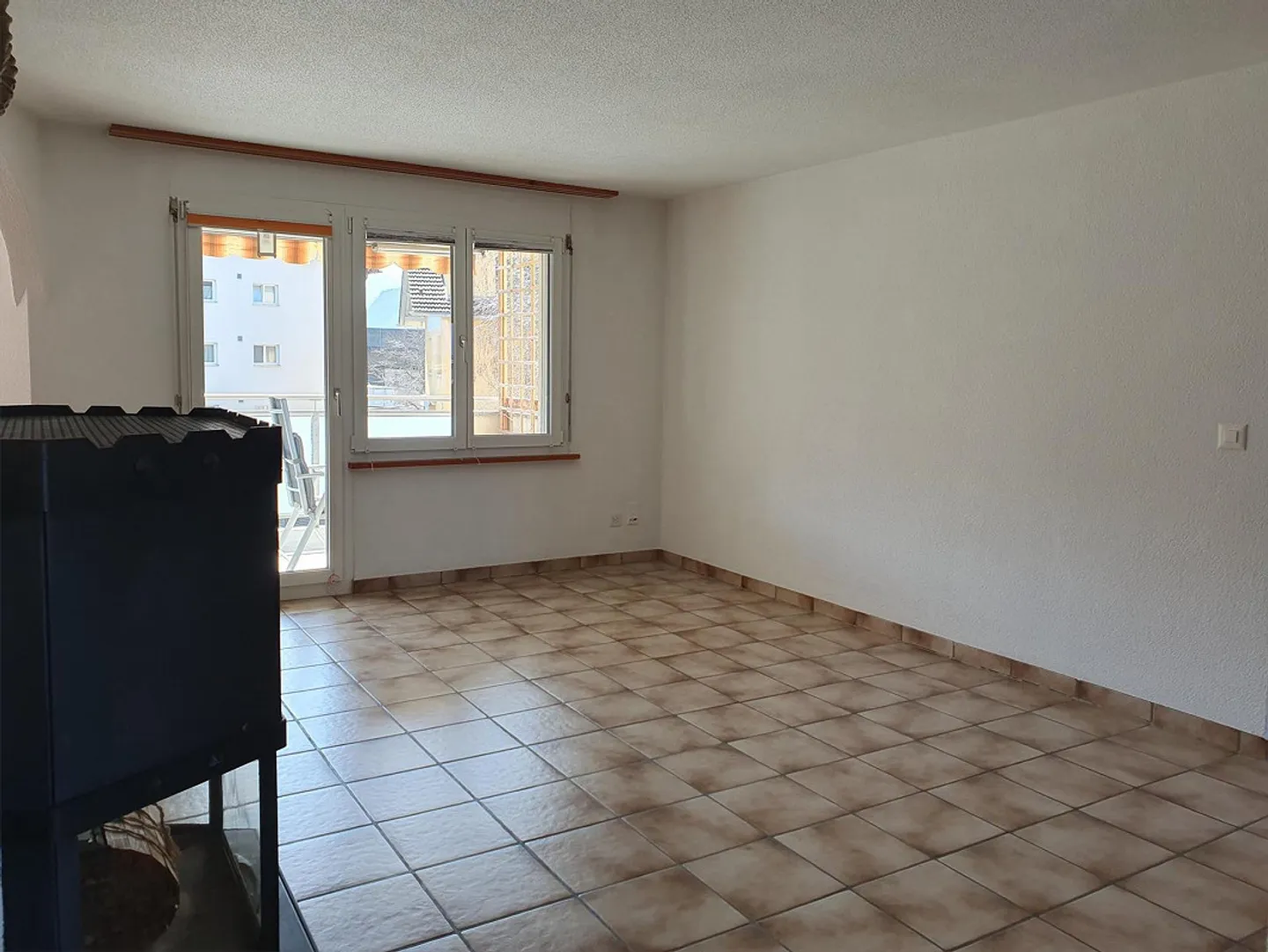 4.5 room apartment with parking space in underground garage and cellar - Photo 5 of 11