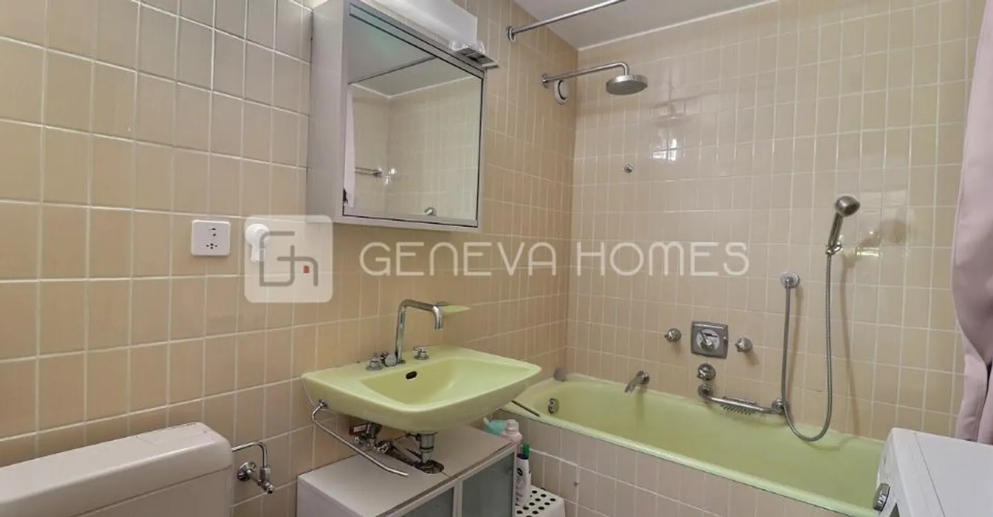 Appartement lumineux avec terrasse - Photo 7 sur 8