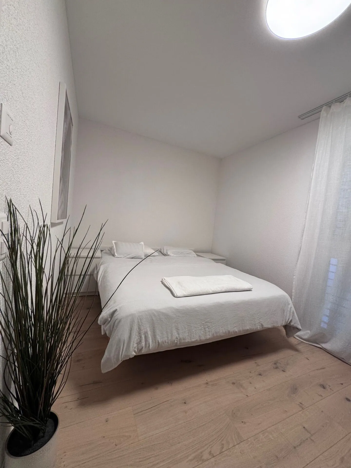 Appartamento moderno con vista lago - Foto 7 di 10