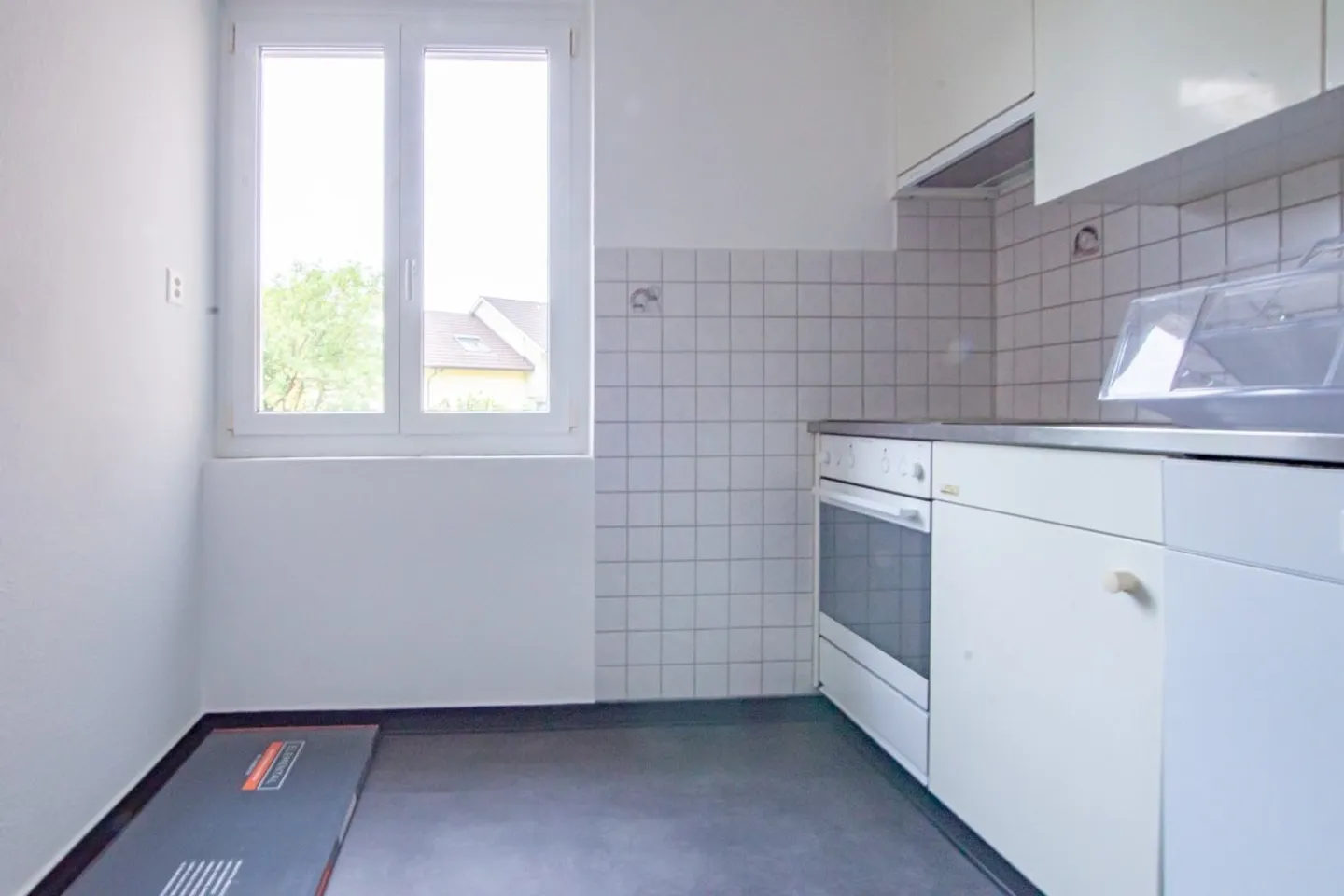 Appartement confortable de 4.0 pièces avec coin jardin - Photo 2 sur 8