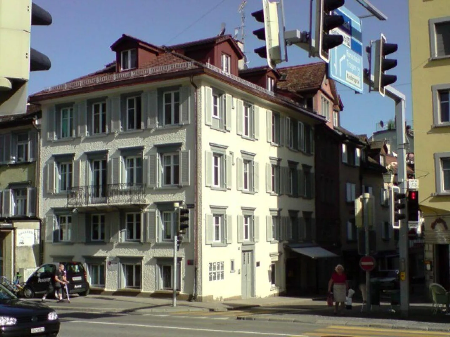 In the old town house in the center - Photo 1 of 10