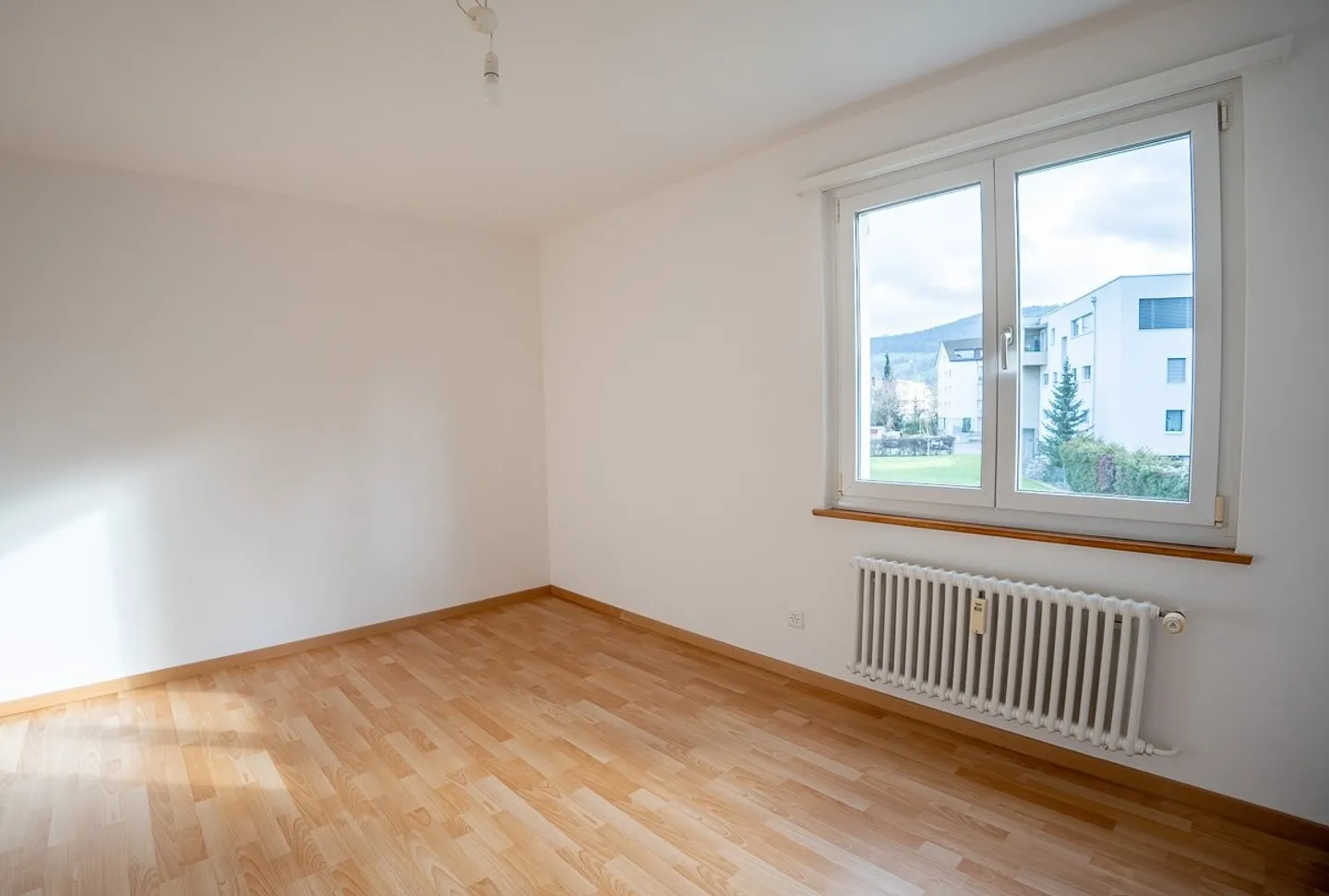 Appartement confortable de 4.0 pièces avec coin jardin - Photo 8 sur 8