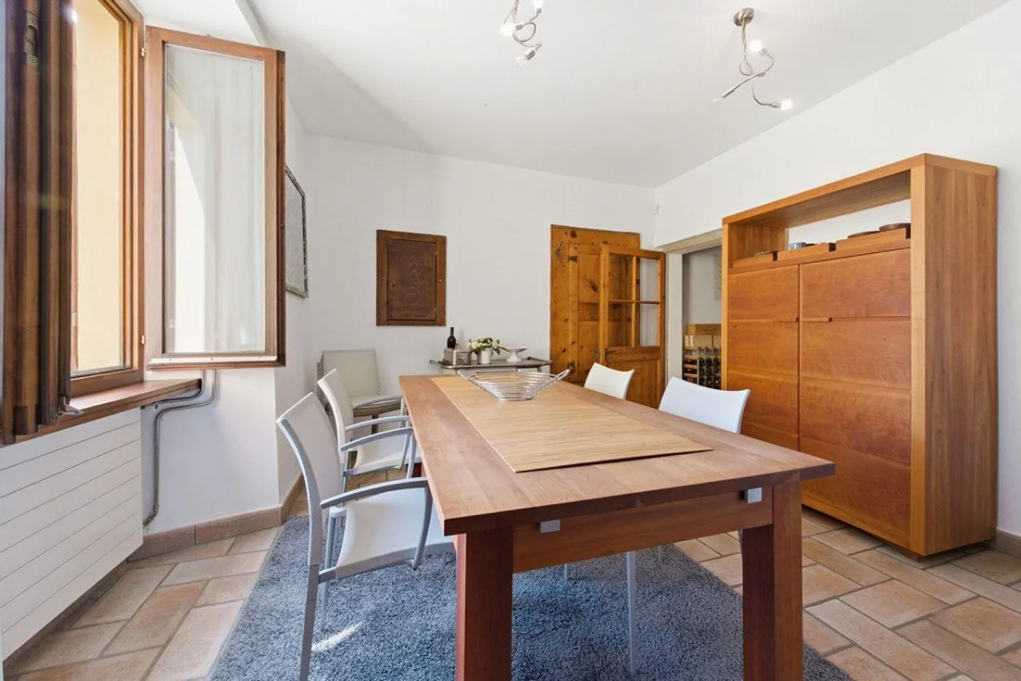 Charming, fully renovated village house in Lugano-Ruvigliana - Photo 2 of 8