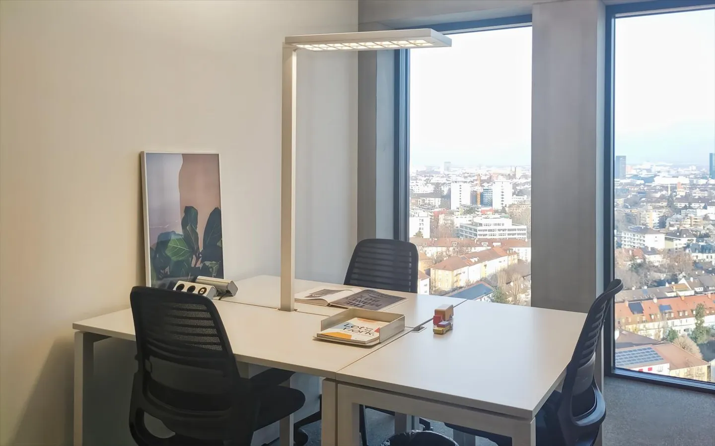 Bureaux privés entièrement équipés pour vous et votre équipe dans Spaces Grosspeter Tower - Photo 1 sur 26