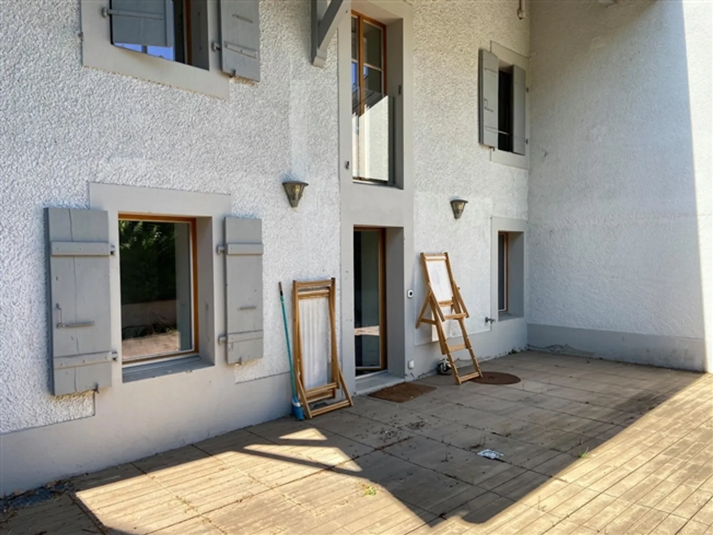 Appartamento 7 stanze con terrazza e 2 posti auto a Vésenaz - Foto 2 di 9