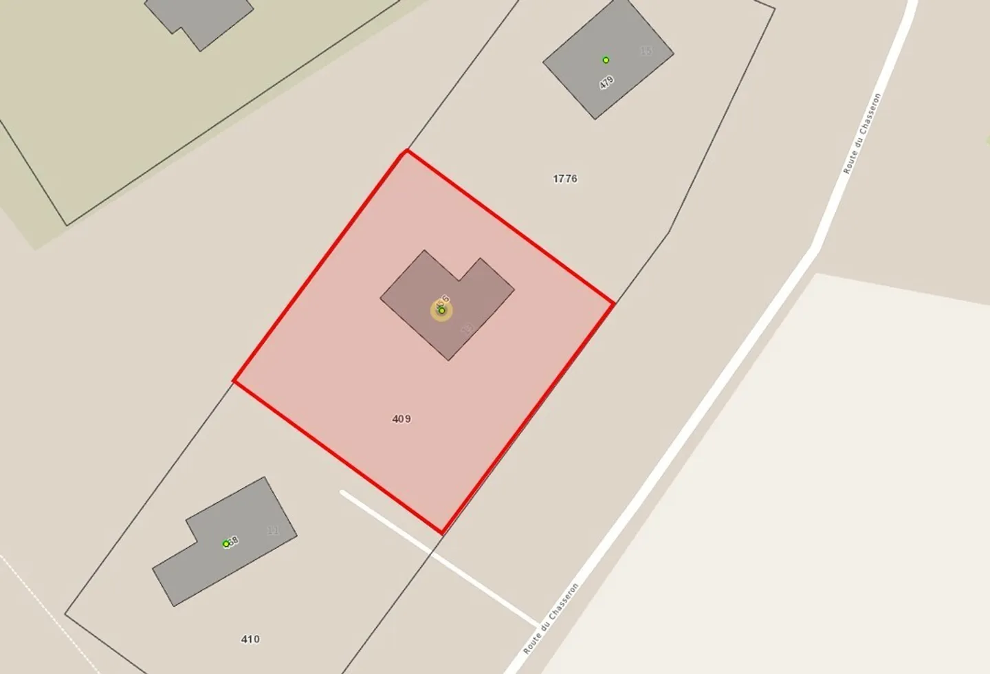 Chalet mit 5.5 Zimmern und großem, baumgesäumtem Garten sowie Autoabstellplatz - Foto 32 von 32