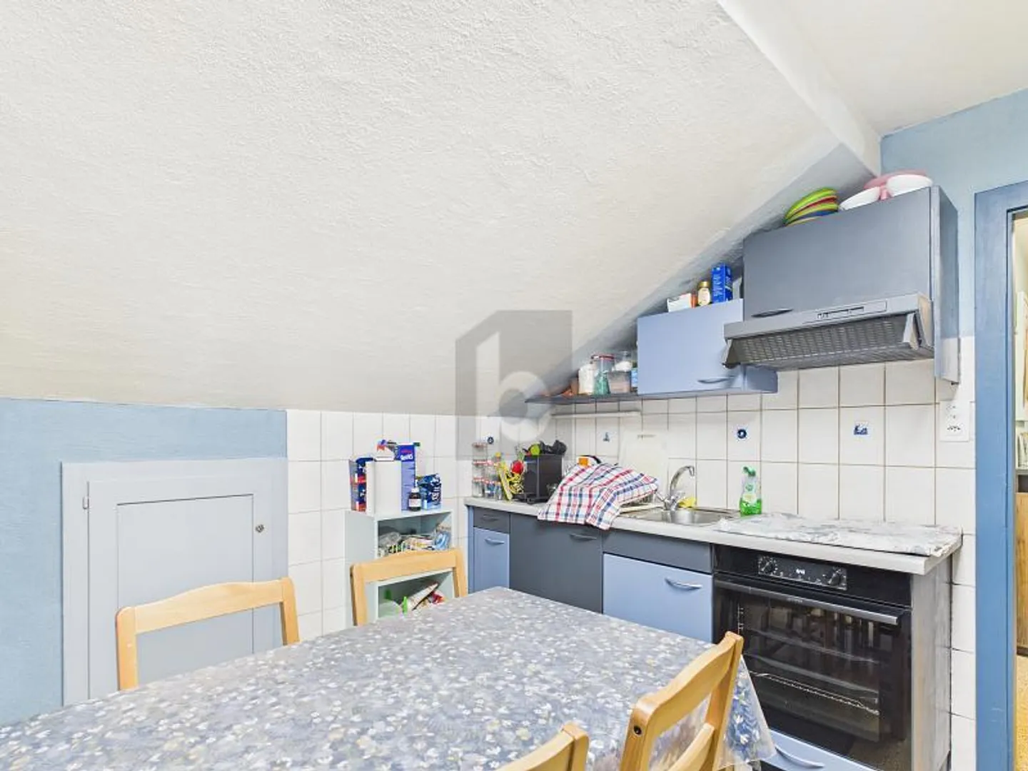 VIE CHARMANTE ET SOIGNÉE SUR DEUX NIVEAUX - Photo 2 sur 6