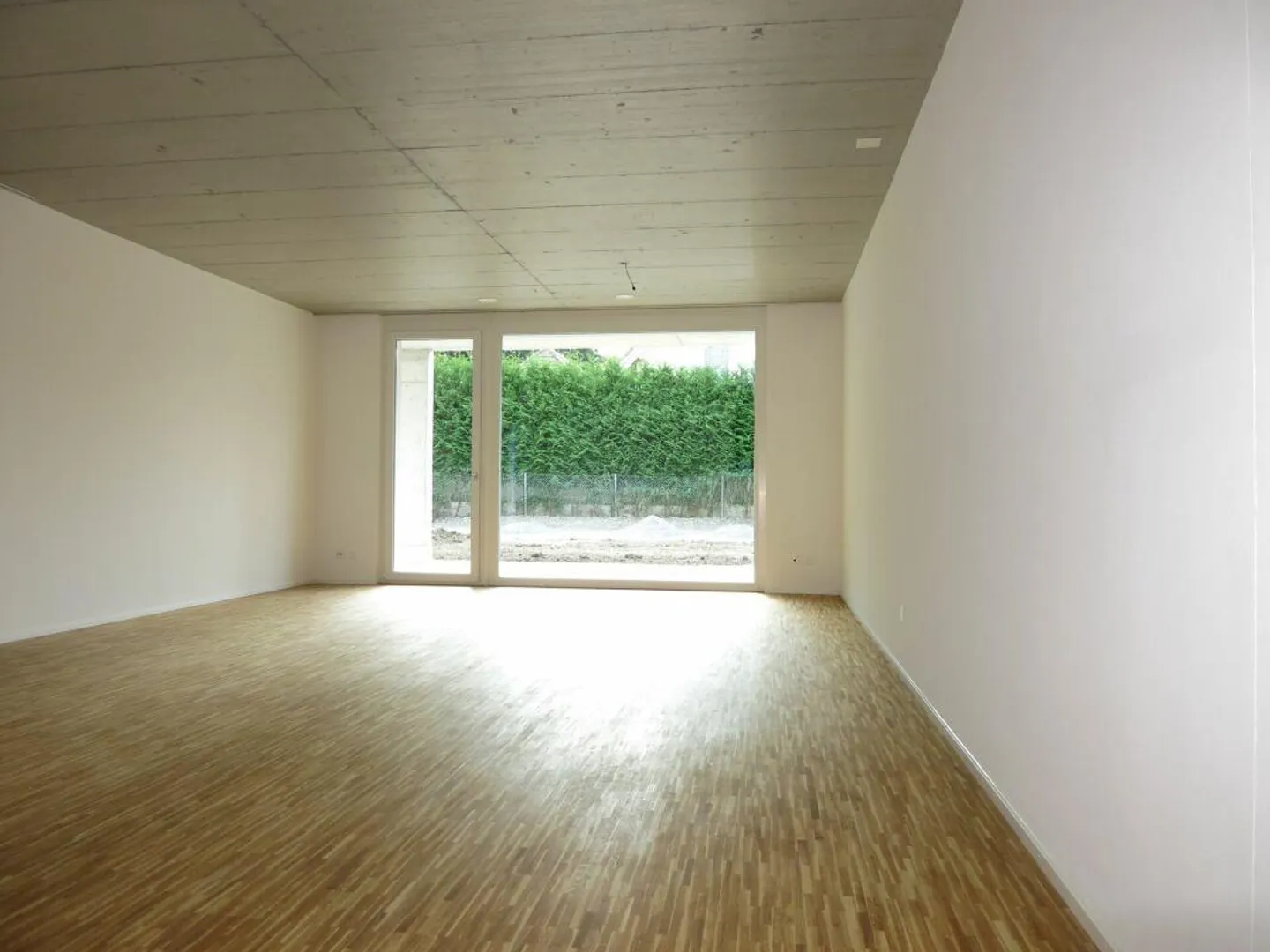 Modern office/commercial space with immediate access to highway, bus, and train - Photo 5 of 6