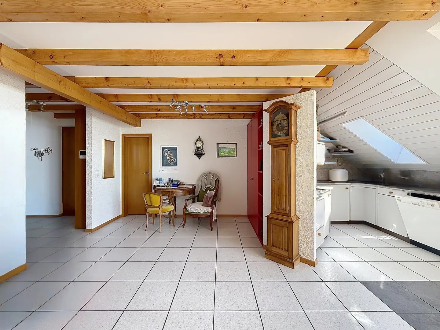 Duplex con vista panoramica sul lago e sulle Alpi – Gorgier - Foto 6 di 13